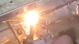 PDKJ handheld laser welder Applied to the new energy industry Welding galvanized